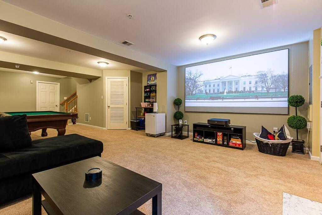 Villa The Nest At Harmony Woods: Lux Dc Getaway + Office à Germantown Extérieur photo